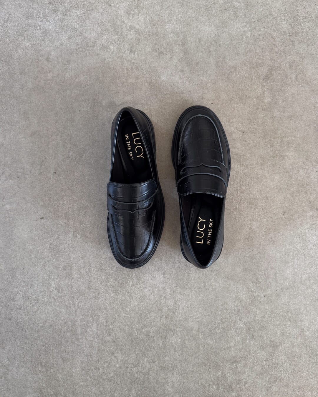 Mocasin Justo · Negro · Lucy in the Sky