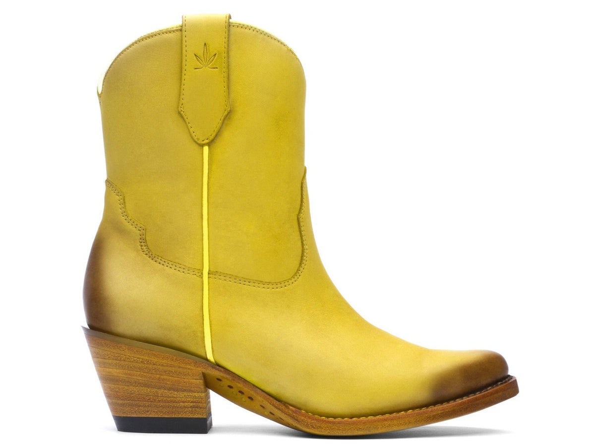 Vienna Yellow