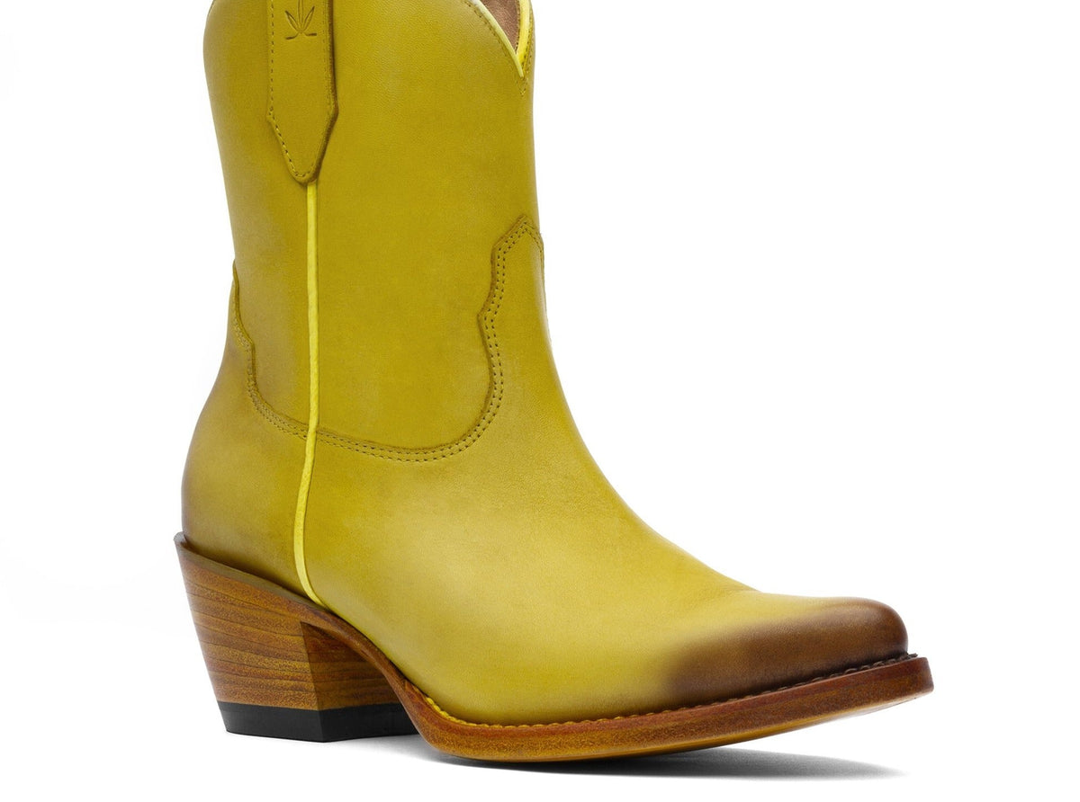 Vienna Yellow