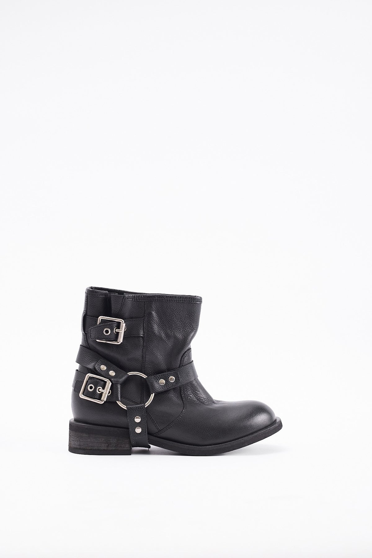 Queens Bota · Negro · Lucy in the Sky