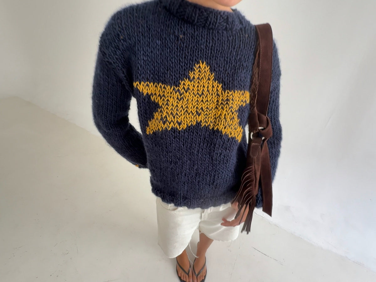 Mechi Handmade – Buzo estrella · A.MAS